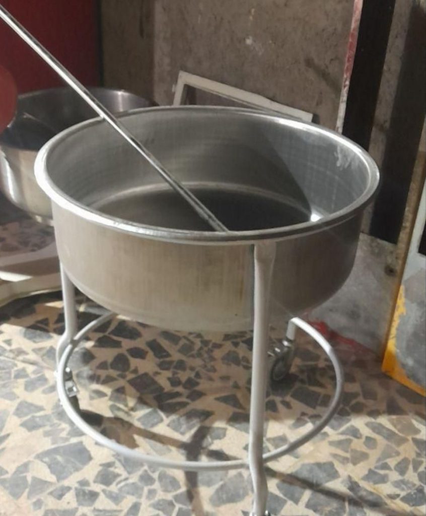 لیست بهترین میکسر قنادی در اصفهان